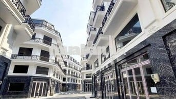 Nhà Mới Xây 100% DT 250m2 1Trệt 1Lửng 3Lầu 5Pn 6Wc Sẳn Máy Lạnh Mới