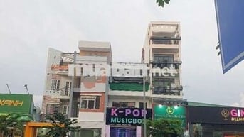 Mặt tiền DQH p5 GV thích hợp làm VPCT, lớp hoc, phòng khám, spa...