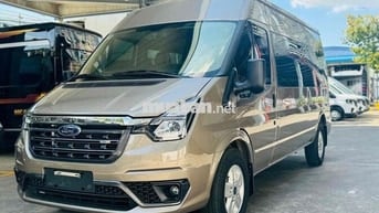 Ford Transit 2023 bảo hành hãng. vay 70%