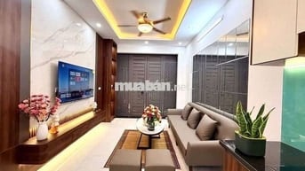 Chính Chủ Gửi Bán Nhà Đẹp 5 Tầng - Cách Oto Đỗ 50m - Thiết Kế Hiện Đại