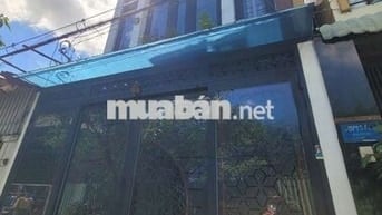 NHÀ HẺM XE HƠI VÔ NHÀ KHU VỰC AN NINH NGAY TRƯỜNG HỌC