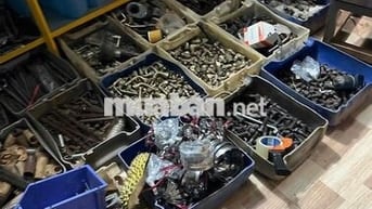 cần thanh lý cửa hàng phụ tùng