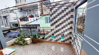 HẺM XE HƠI THÔNG- NHÀ THOÁNG MÁT- KHU VƯCK DÂN TRÍ, 51m2
