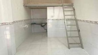 phòng 20m2 mặt tiền đường cửa riêng Bình Lợi