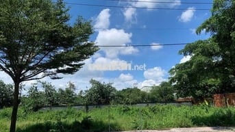 Cần bán đất Mặt Tiền Trung tâm Bến Cát - Bình Dương