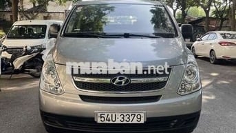 Hyundai Grand Starex 2010 Van 2.4 MT - 112000 km