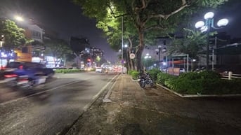 Mặt Phố Nguyễn Văn Cừ ~1000m_ Mặt Tiền 50m_ lô góc 3 thoáng_ 90 tỷ 