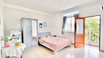 CĂN HỘ CÓ BAN CÔNG FULL NỘI THẤT NGAY TÂN BÌNH