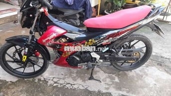 Suzuki Raider
