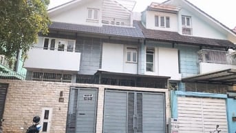 Cần bán Biệt Thự Phú Mỹ Vạn Phát Hưng -  có hồ bơi giá 35,5 tỷ sổ hồng