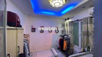 Do có việc về quê gấp. Mình xin pass lại phòng full nội thất.