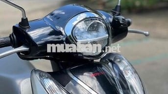 Xe honda SHMO 2023 mới 95% siêu ken màu xám xi măn