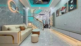 Bán nhà riêng tại Bùi Thị Xuân, Phường 3, Tân Bình, HCM giá cực tốt