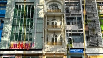 BÁN NHÀ MẶT TIỀN : 136H NGUYỄN TRI PHƯƠNG - P. 9 - Q. 5 - TPHCM