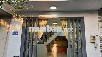 Nhà bán 4x8 lầu suốt nhà mới đẹp hướng tây