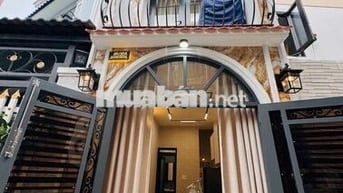 HẺM XE HƠI KHU VIP BT HOA HỒNG 50 TRIỆU