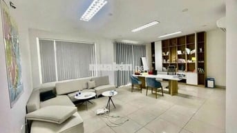 NHÀ HOT! Thuê nhà 99B Lê Văn Sỹ, Q Phú Nhuận. DTSD 400m2