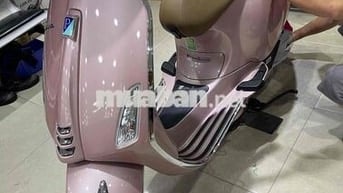 vespa 2022 bao zin chính chủ vừa hết bh