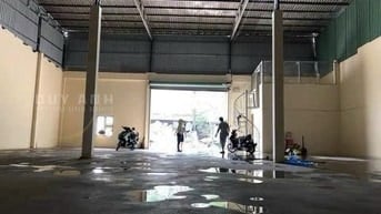 Cho thuê 300m2 xưởng hẻm cont24/24, chỉ 27tr- Như hình