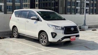 Toyota Innova 2022 E 2.0 MT - 7c Số sàn HÃNG