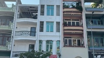 CHO THUÊ NHÀ NGUYÊN CĂN MẶT TIỀN ĐƯỜNG HOÀNG DIỆU, QUẬN 4
