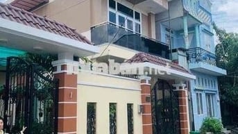 Cần bán Biệt Thự đẹp chính chủ tự xây cất, chắc chắn kien cố