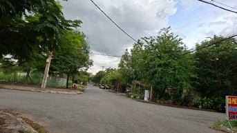 Bán nhanh đất thổ cư lô góc 2 mặt tiền hẻm 7m khu dân cư Long Thới