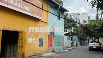 MẶT TIỀN NGUYỄN ĐÌNH CHÍNH. NGANG KHỦNG 14M. DTICH 80M2. CHỈ 10,X TỶ