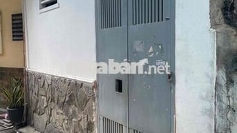 Cần bán gấp căn nhà chính chủ. đường phan văn trị. p11. hẻm 361/