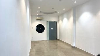 Cho thuê mặt bằng dài hạn mặt tiền ttq3