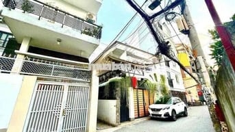 CHO THUÊ NHÀ PHÚ NHUẬN 3PN, 2WC, HẺM XE HƠI GIAO NHAU THÔNG THOÁNG