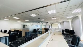 Cho thuê văn phòng Cầu Giấy 300m2 giá hợp lý tại 82 Duy Tân. LH NGAY