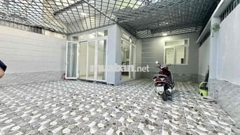 CHO THUÊ NHÀ SÂN 3 OTO, Đ24 LINH ĐÔNG,GẦN PHẠM VĂN ĐỒNG