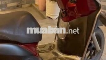 Cần bán xe lead 2019- Biển 34 E1. chính chủ từ đâu