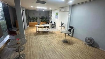 em cần cho thuê văn phòng , phòng họp , lớp học ở bàu cát 40-50m2