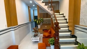 Nhà 2 Tầng Mới – SHR KDC Hiện Hữu – Phạm Thế Hiển P5 Q8 – 4,45 Tỷ