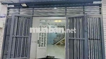 Bán nhà Ngã tư 4 xã, 5 tỷ- 62 m2- 2 tầng, 2 Pn, sổ riêng hoàn công