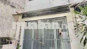 🏠 Nhà cho thuê p4q8 hẻm xe hơi 🚘🚘 4 chỗ vào được  thích hợp  kinh doan