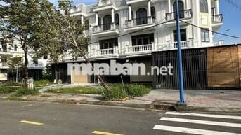 Thổ cư-120m2 full thổ cư khu nhà đồng bộ