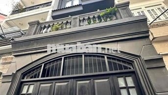 NHÀ 5 TẦNG HIỆN ĐẠI, FULL NỘI THẤT CAO CẤP,GẦN KHU NAM LONG-Q7