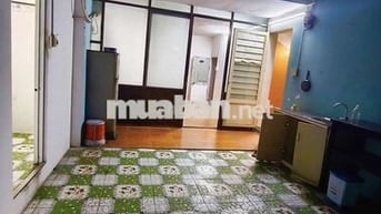 Nguyên lầu 2 có sân 2pn full nội thất và phòng lầu 1