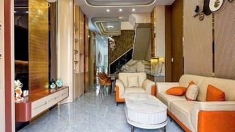 BÁN GẤP NHÀ TÂN BÌNH CHỈ 2.4 TỶ NGAY LAM SƠN GẦN SÂN BAY SHR