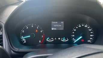Bán ford EcoSport 2020 trắng full hãng