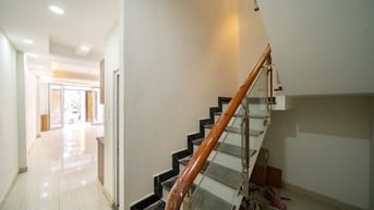 Bán nhà CMT8 P5 Q.Tân Bình, ô tô ngủ trong nhà, 3,5m x 17,5m - 8,6 tỉ
