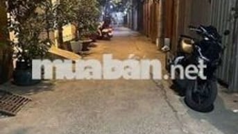Cho thuê nhà cấp 4 61m2 hẻm 3m 128 Bùi Minh Trực 2pn kế chợ PTH