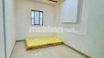 Giá 4tr2 tách bếp tolet riêng có hỗ trợ nt cơ bản theo nhu cầu khách