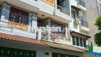 Cực Hiếm! Bán Gấp Nhà MTKD 2 Tầng 40m2- Ngay Phan Đăng Lưu- Nhỉnh 6 tỷ