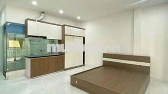 CCMN 7 tầng thang máy !14 phòng full kín,Dòng tiền 75tr/tháng
