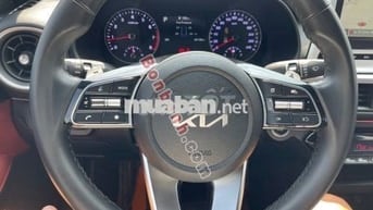 Kia K3 Premium 2.0 AT 2022