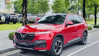 VinFast Lux SA2.0 2020 2.0 AT - 70000 km